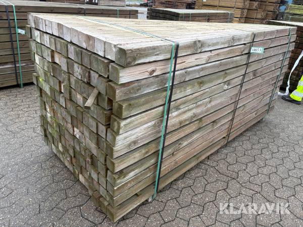 Trykimprægnerede stolper 168 styk