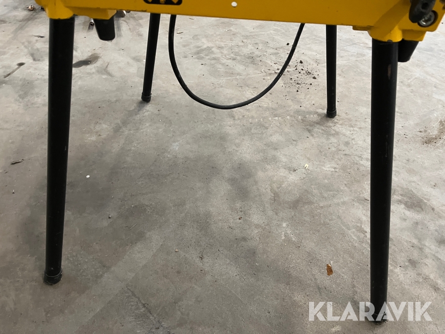 Bordrundsav DeWalt DW 743