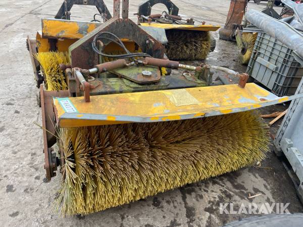 Entreprenør kost Stensballe FF1300 SP