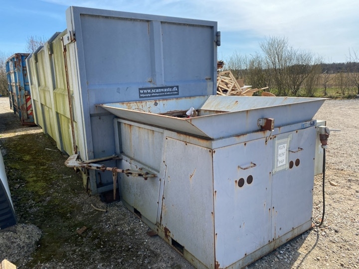 Komprimator med Container