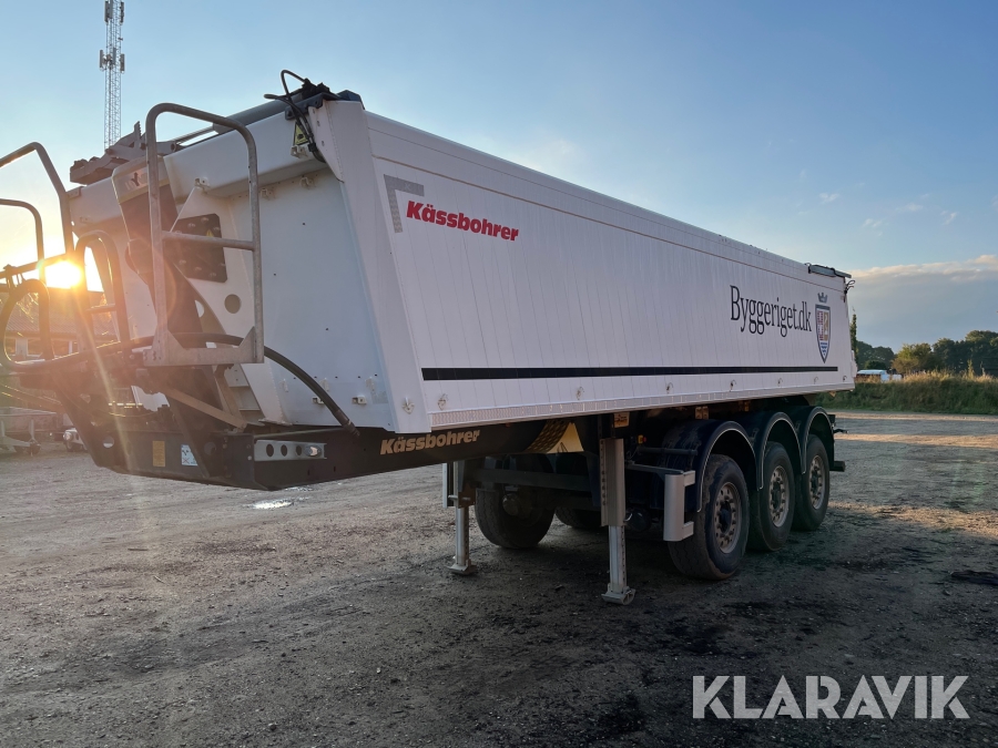 Tiptralier Kässbohrer RICT10 med presenning