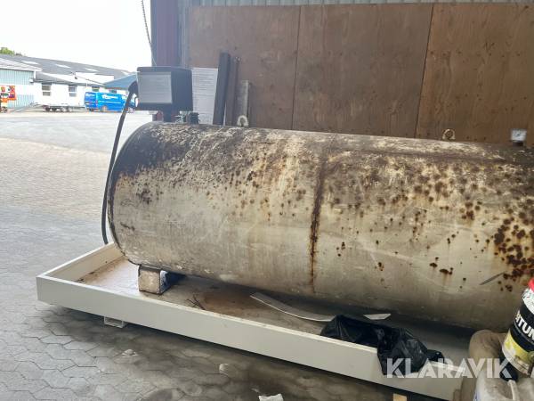 Diesel tankanlæg 4000 Liter KN Smede- Og Beholderfabrik C3A