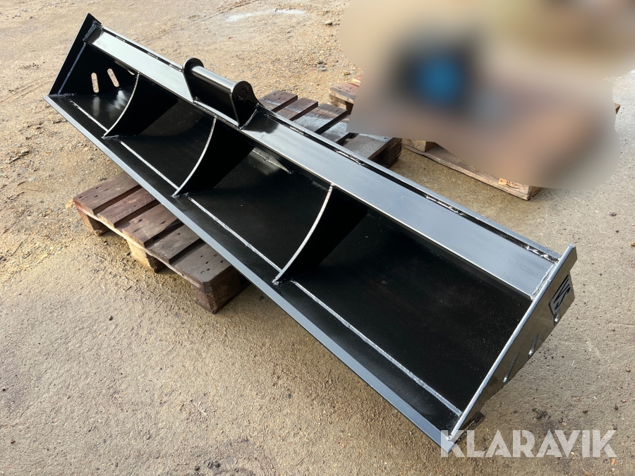 Grøfteskovl VS 250 indbygget fæste