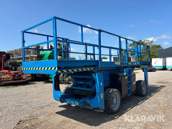 Saxlift Genie GS3390