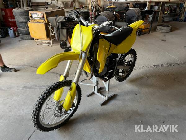 Crosser Suzuki RM85