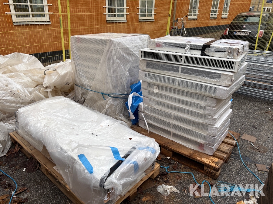 Radiatorer Stelrad Vertex Plan 5 styk og Compact Planar 21 styk