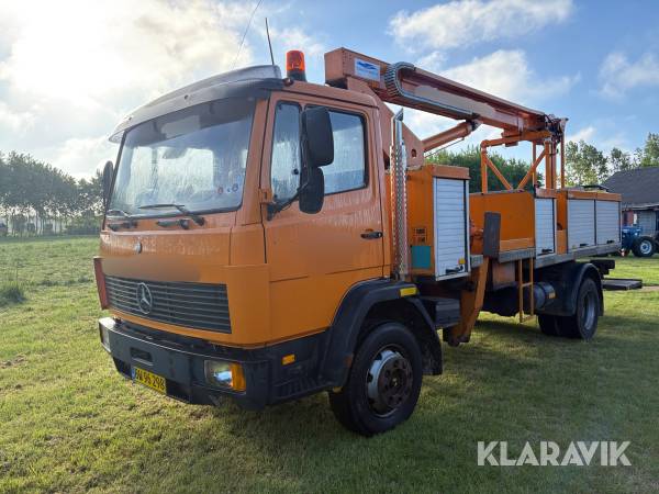 Lastbil Mercedes-Benz 1114