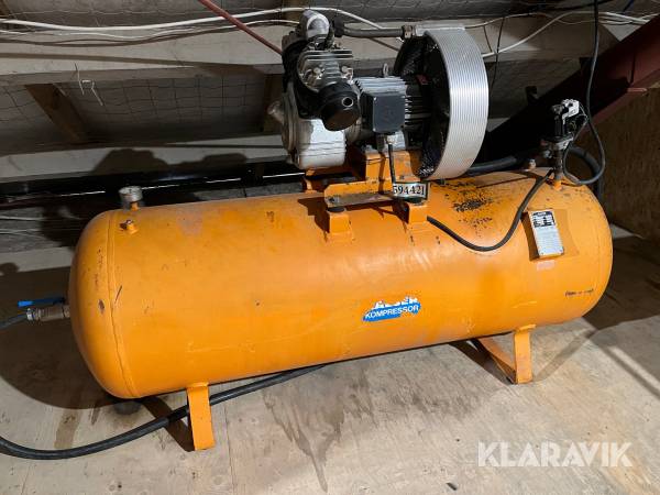 Kompressor med lufttørre Kaeser 500 liter