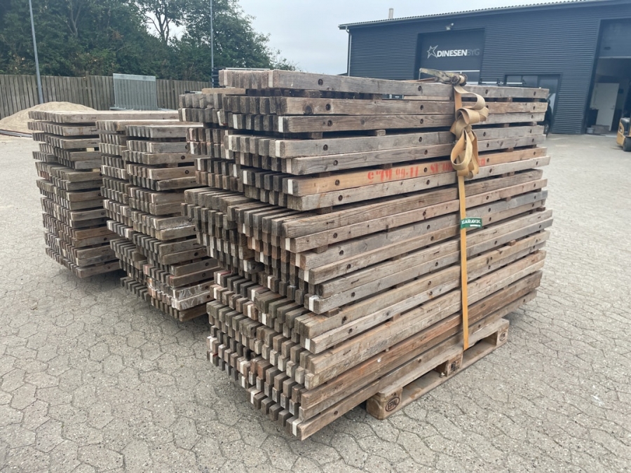 Klaravik Auktioner | Treller