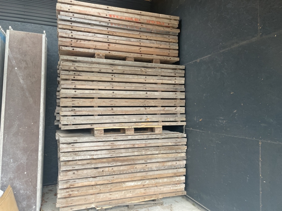 Klaravik Auktioner | Treller