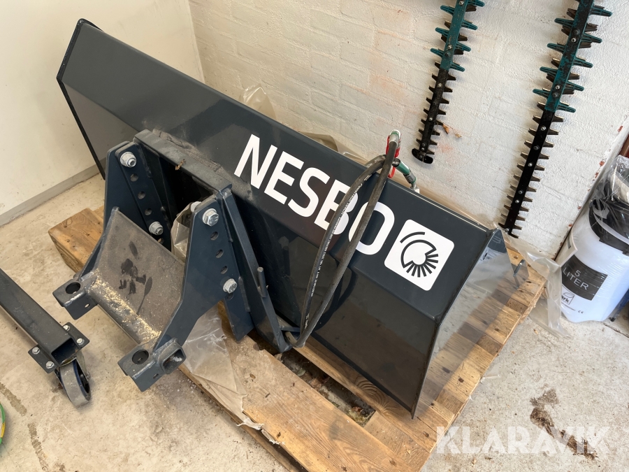 Tipskovl Nesbo FSX 1100 110cm