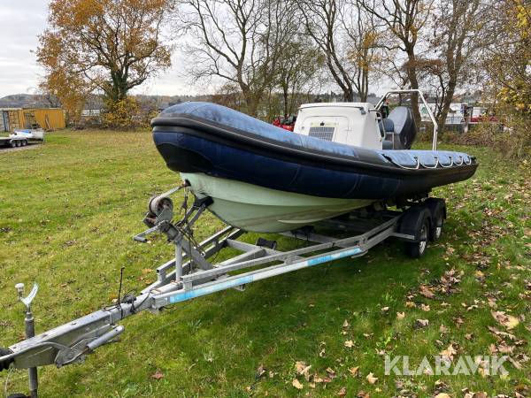 Gummibåd med trailer 22 fod