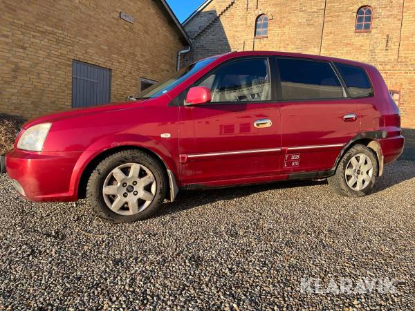 Varebil KIA Carnival