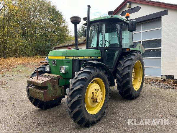 Traktor John deere 2140