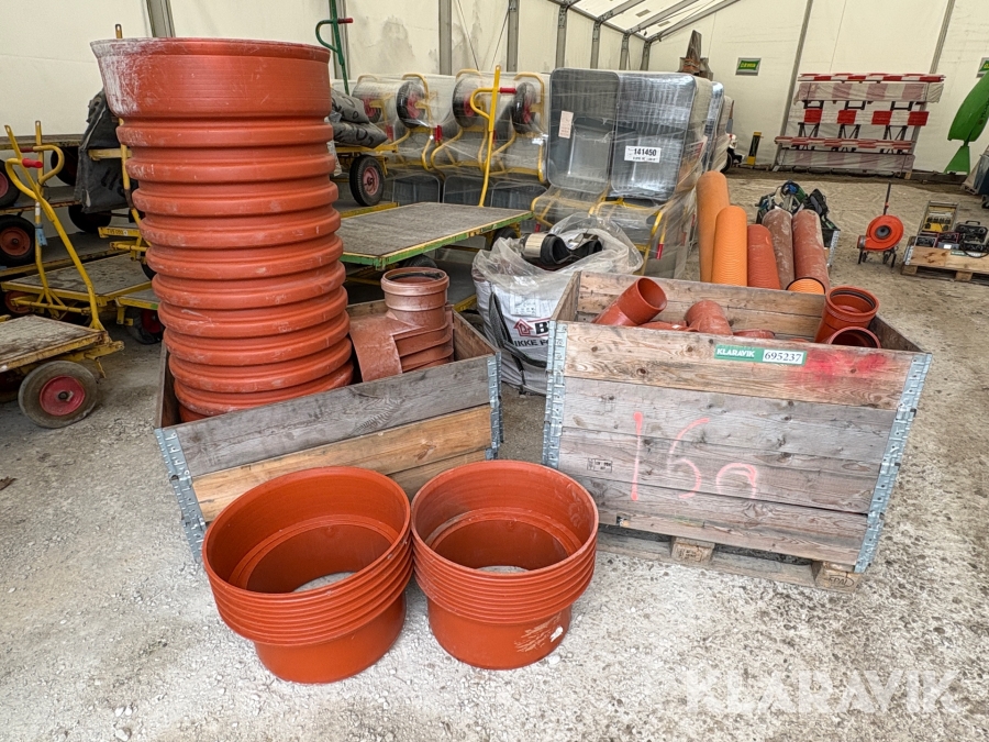 Assorterede rør og fittings Wavin - 4 paller