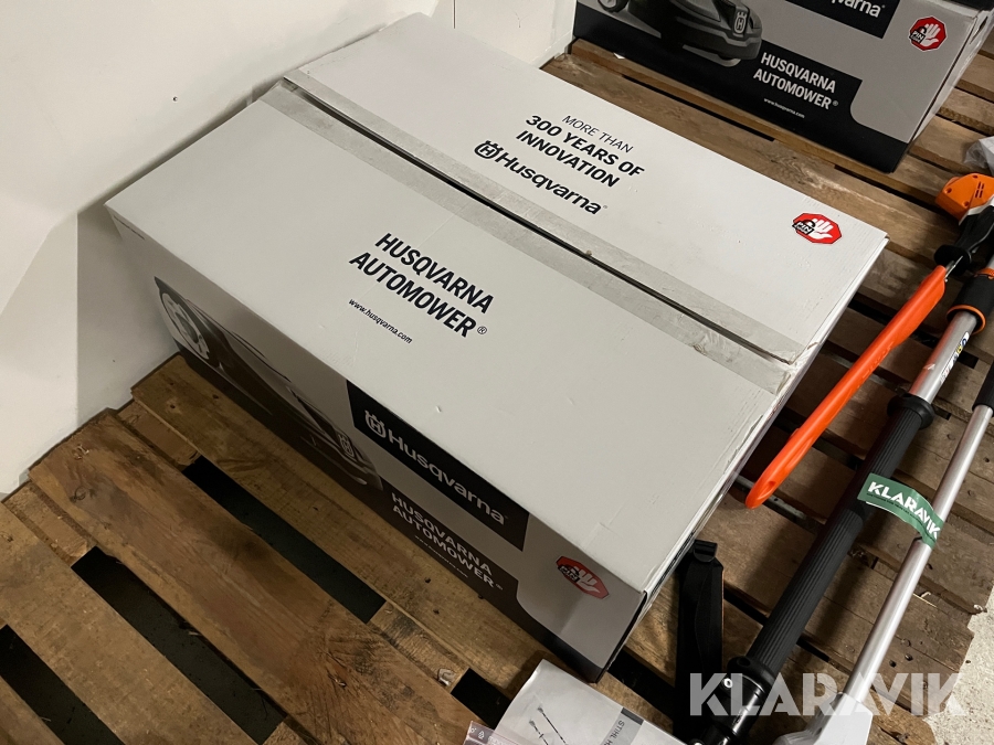 Robot plæneklipper Husqvarna 305