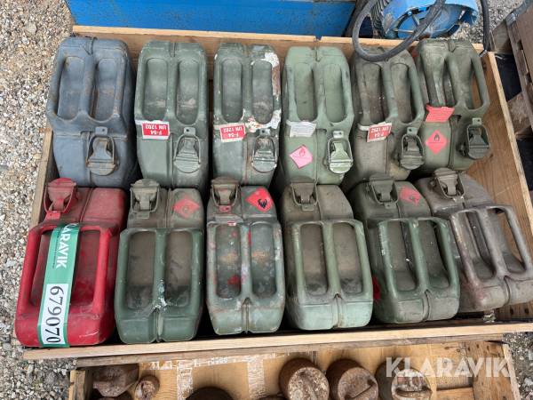 Jerrycans 12 styk