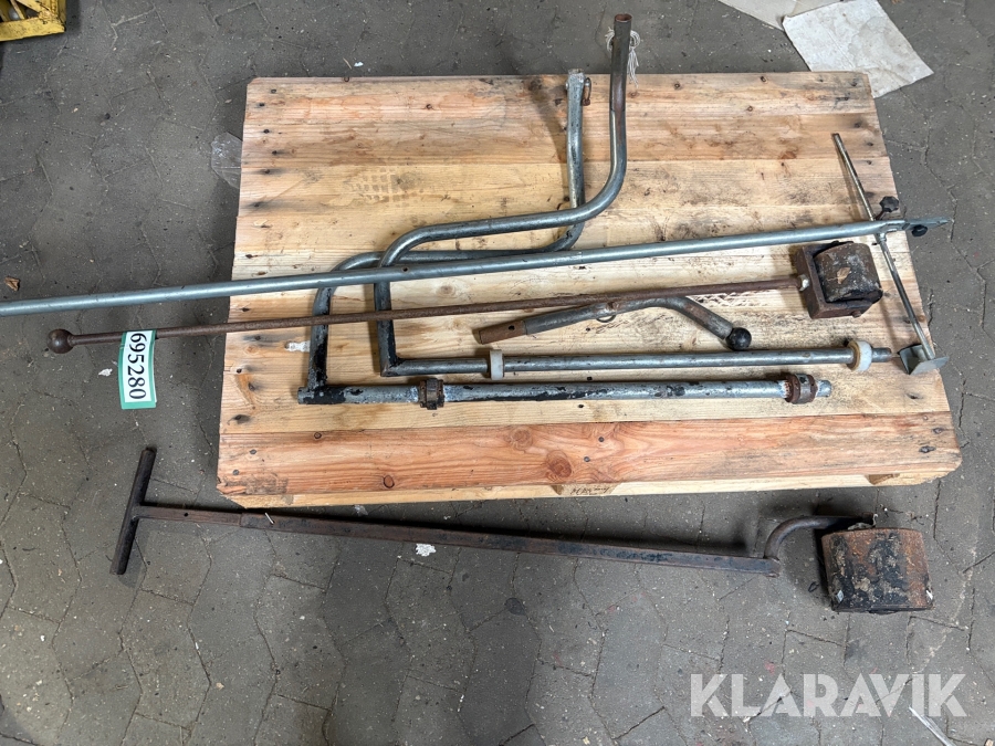 Lot: Tagdækker værktøj