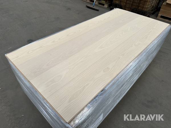 Moland SUPER ASK Wideplank Design Medway White Ash UV-matlak, hvid Børstet 15mm  - 105.16 m2