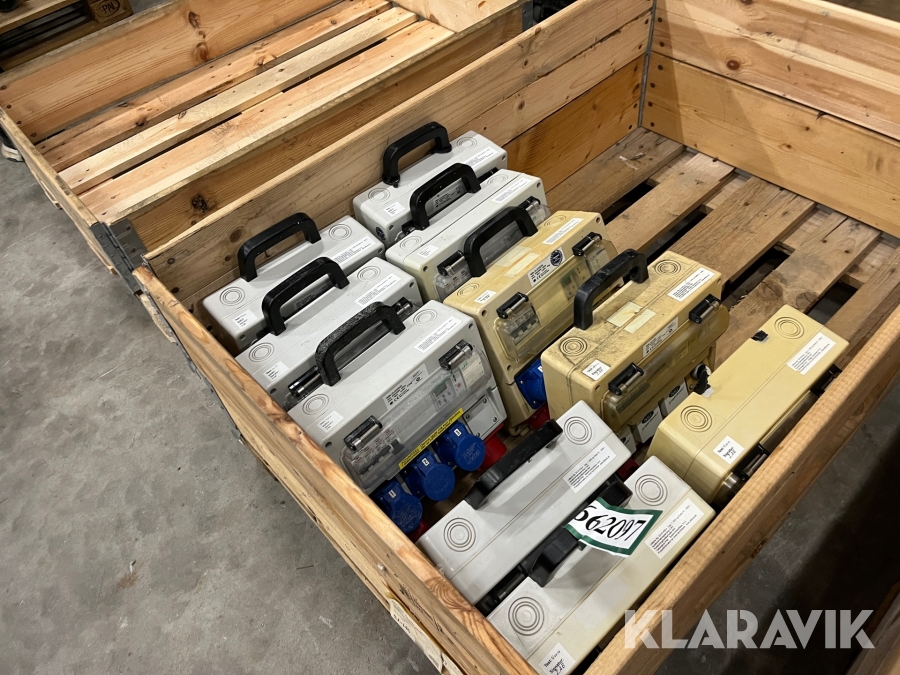 El tavler NST 16A 10 styk