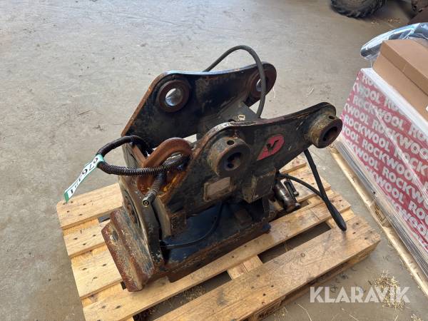 S60 Hurtigskift Viby Attachment Hydraulik