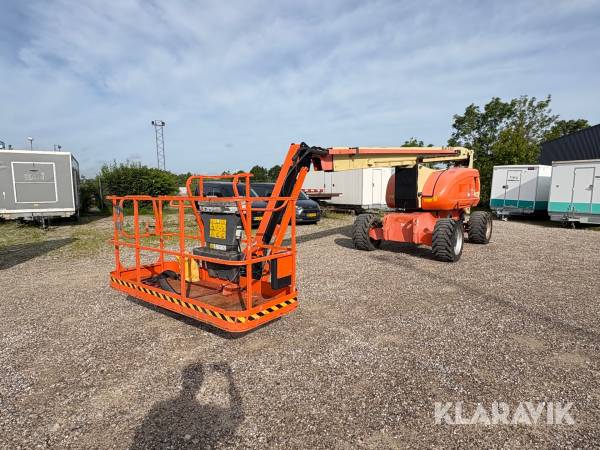 Bomlift JLG 800AJ