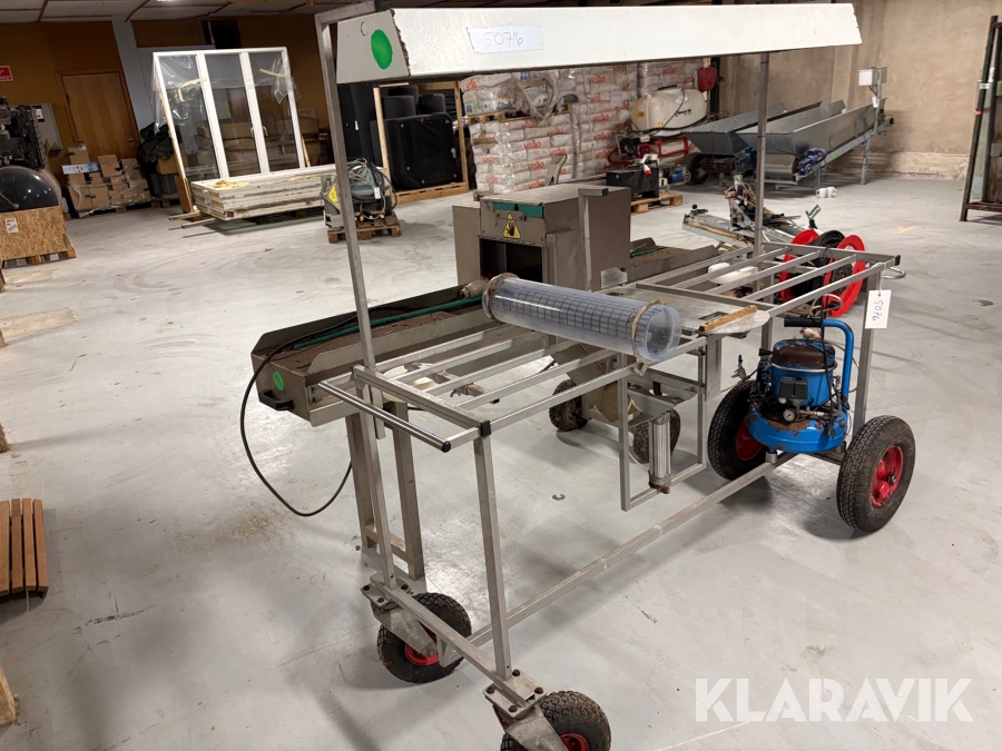 Vaskemaskine, sorteringsvogn og håndteringsrør Kokkedals GP vask 3 maskiner