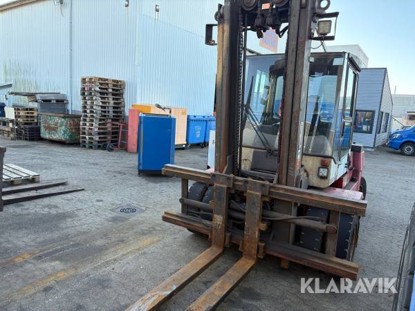 Truck Kalmar DCD75
