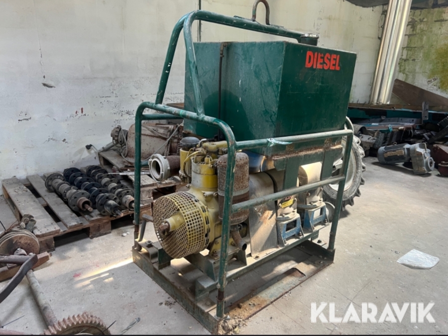 Vandpumpe med dieselmotor Hatz