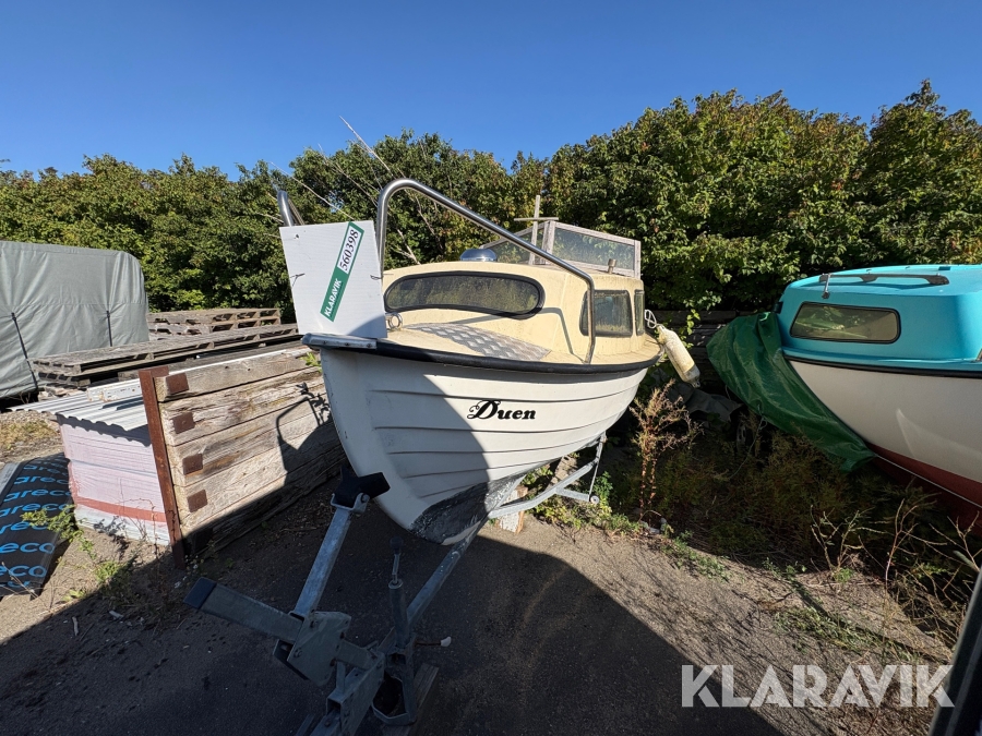 Båd på ophaler vogn