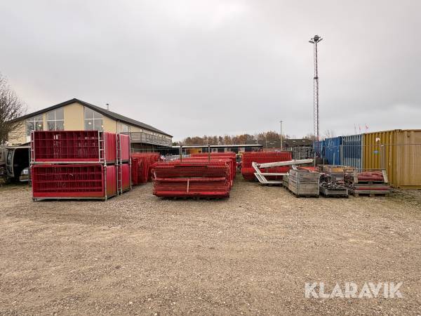 Combisafe stort parti 55 paller/bure