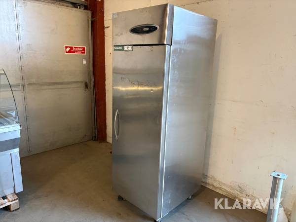 Skabafryser Mercatus M7-700