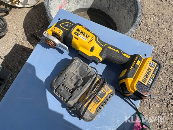 Multicutter DeWalt Dcs355