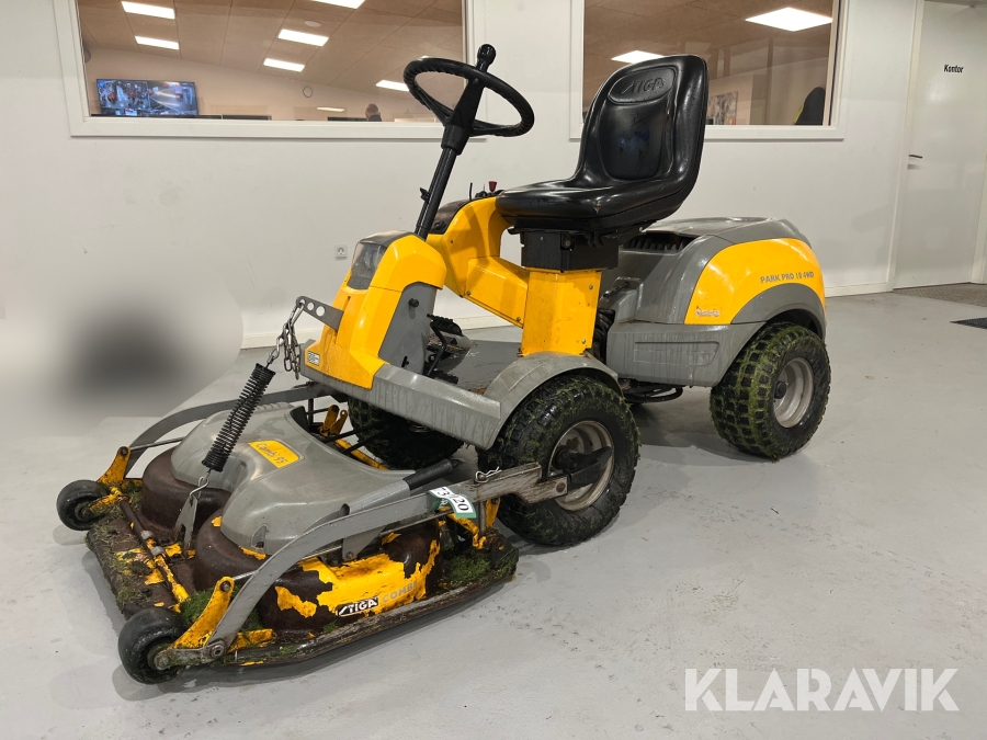 Græsslåmaskine Stiga Park PRO 18 4wd