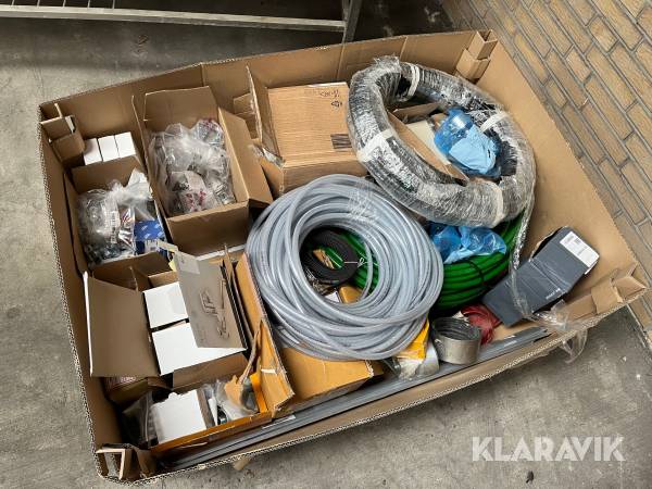 Lot - slanger, vvs, unidrain, fittings og øvrigt