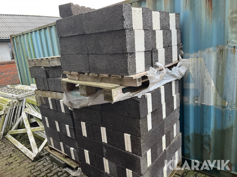 Leca blokke med isolering