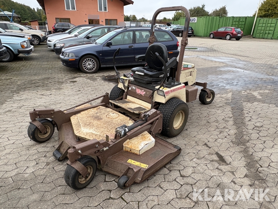 Plæneklipper Grasshopper 930D