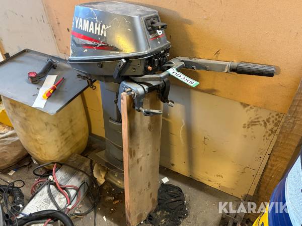 Påhængsmotor YAMAHA 6M8-85