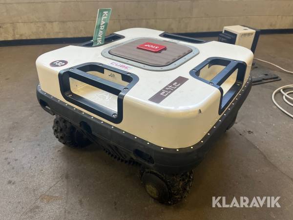 Græsslåmaskine Ambrogio Cube Elite 4wd - 3500kvm