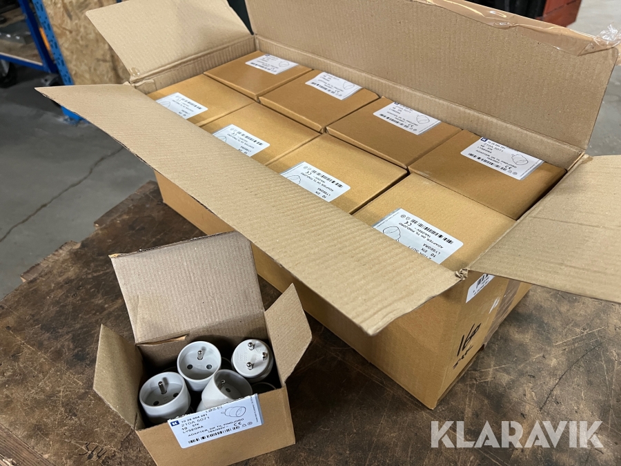 Adapter til pindjord 16A/250V 1 kasse