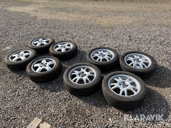 Dæk med alufælge Mini 8 styk.