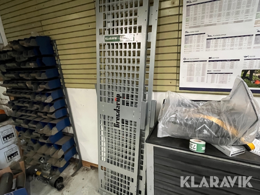 Trailer Brenderup sider