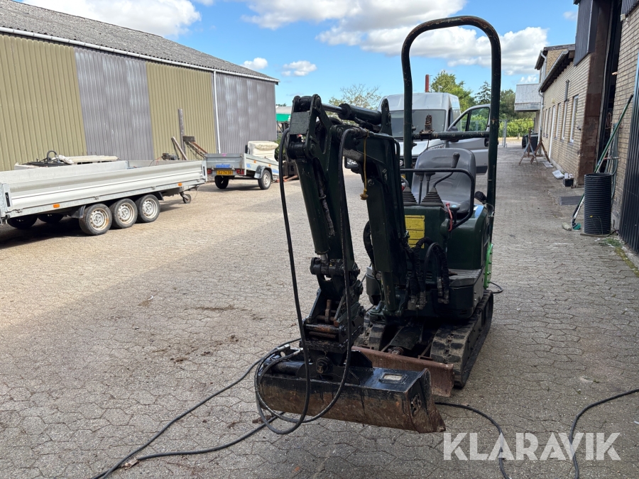 El minigraver Yanmar Sv08