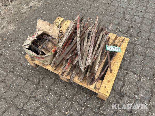 Agnhævere  24 styk. og fingre 10 styk. Claas