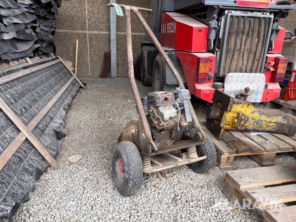 Pladevibrator Stampe SV400