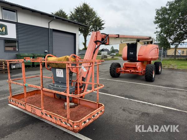 Knækarm bomlift JLG 800AJ