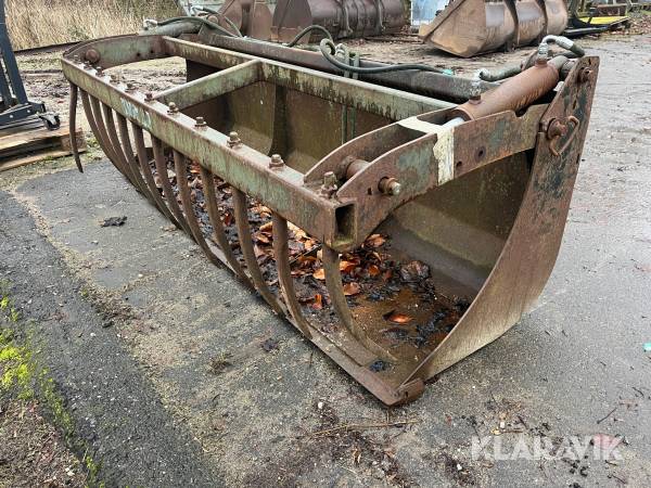 Skovl med overfald 230cm