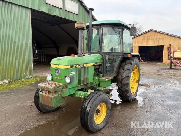 Veterantraktor John Deere 2140