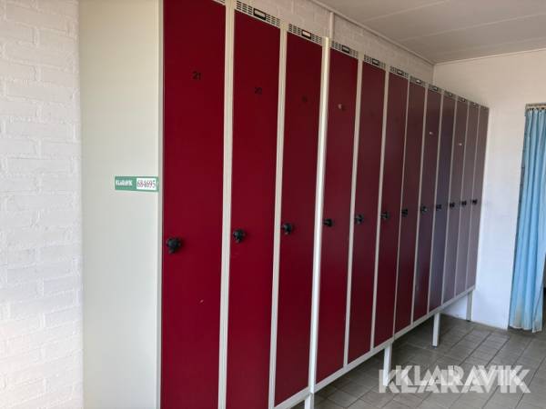 Omklædningsskabe 12 enkeltskabe med understel