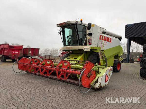 Mejetærsker Claas Lexion 420 med C600 skærebord